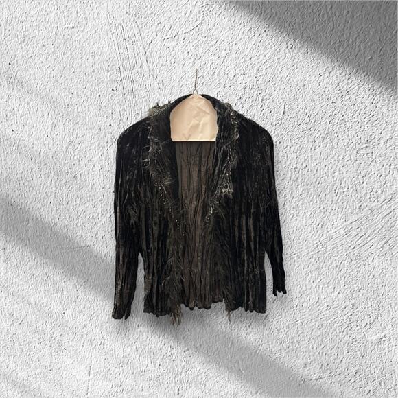 Chic Black Women's Velvet Blazer - Picture 2 of 4